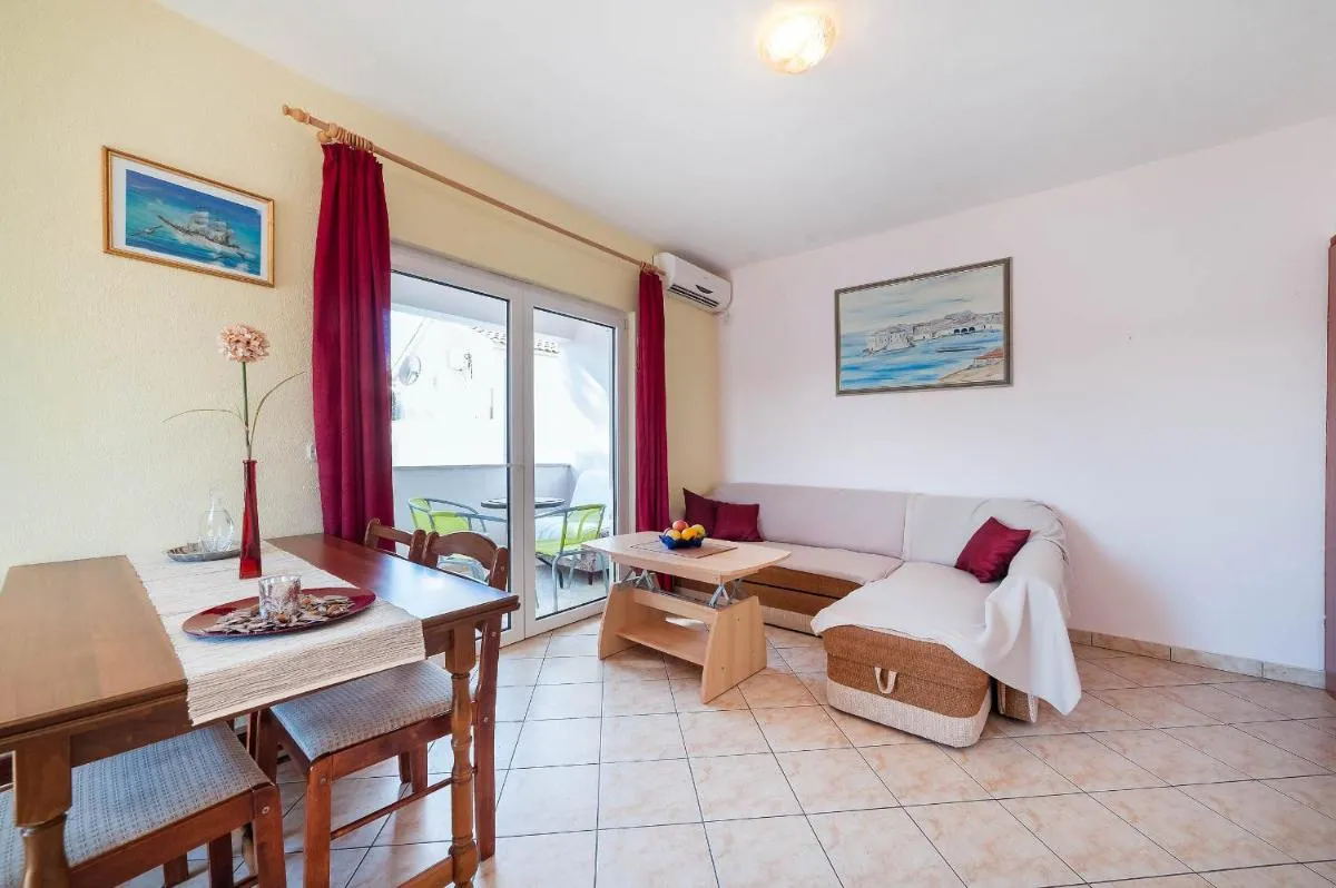 Image 1 of Apartments Maras