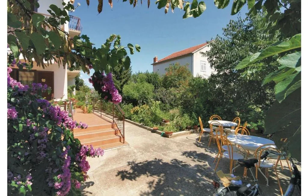 Image 4 of Apartments Perina