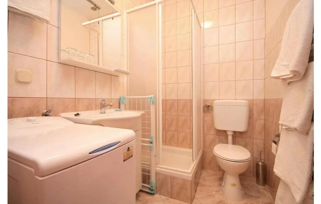 Image 2 of Apartments Perina