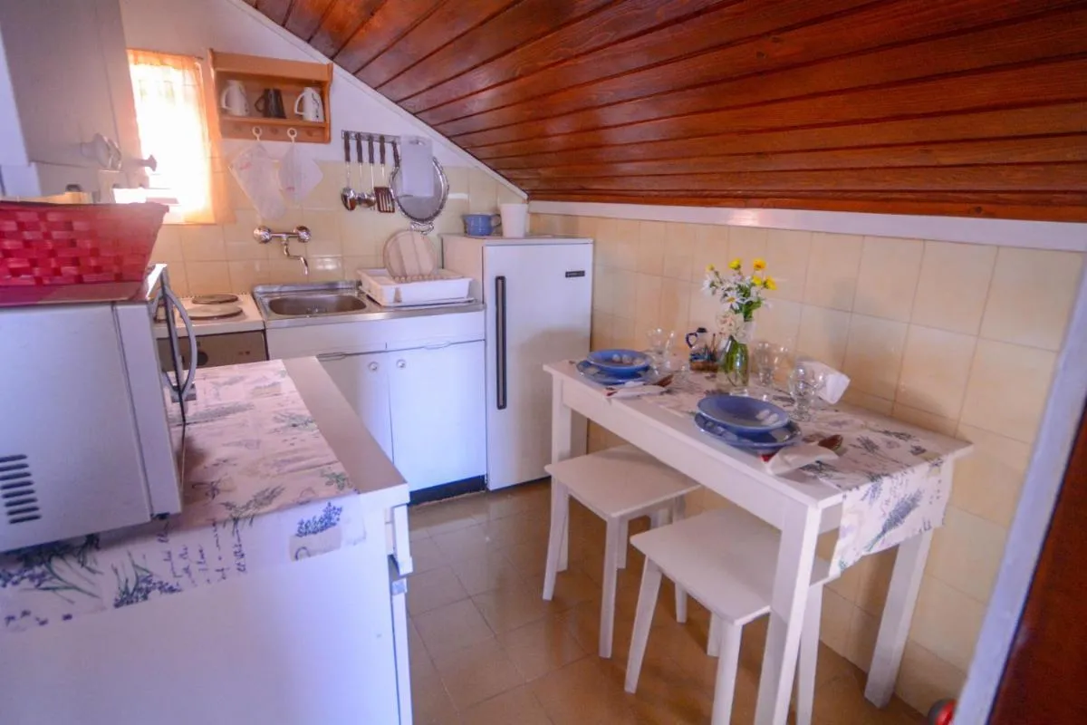 Image 3 of Apartments Vendi