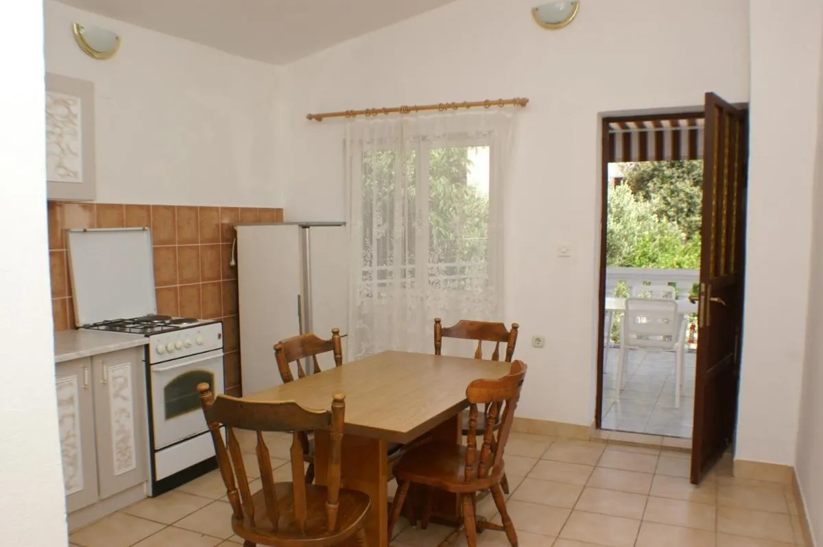 Image 3 of Apartments by the sea Grebastica, Sibenik – 4207