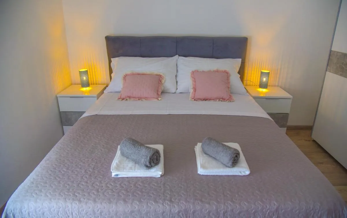 Image 1 of Arli apartment