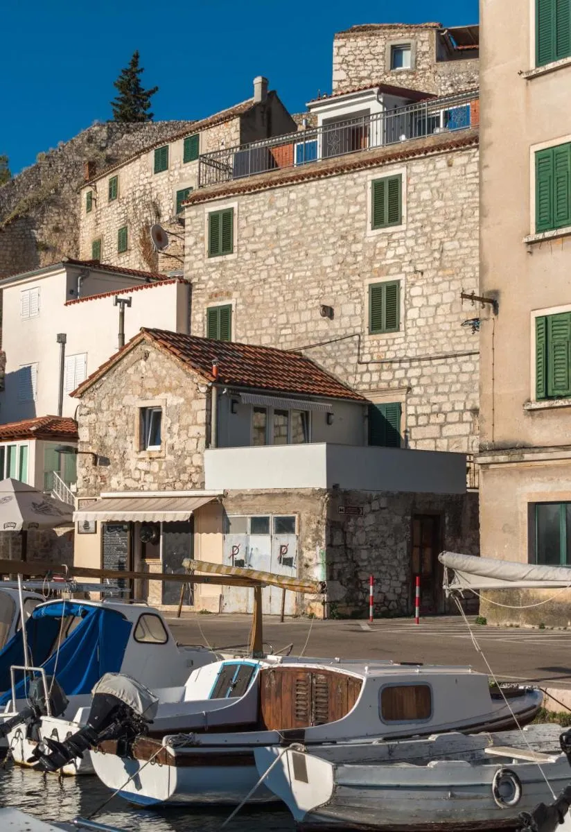 Image 5 of Bounty Apartments