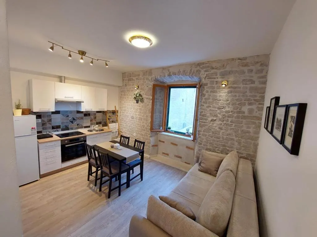 Image 2 of Central Palace Apartment Šibenik