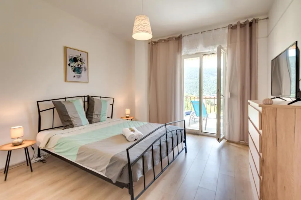 Image of Cozy Apartment Stana in Grebastica