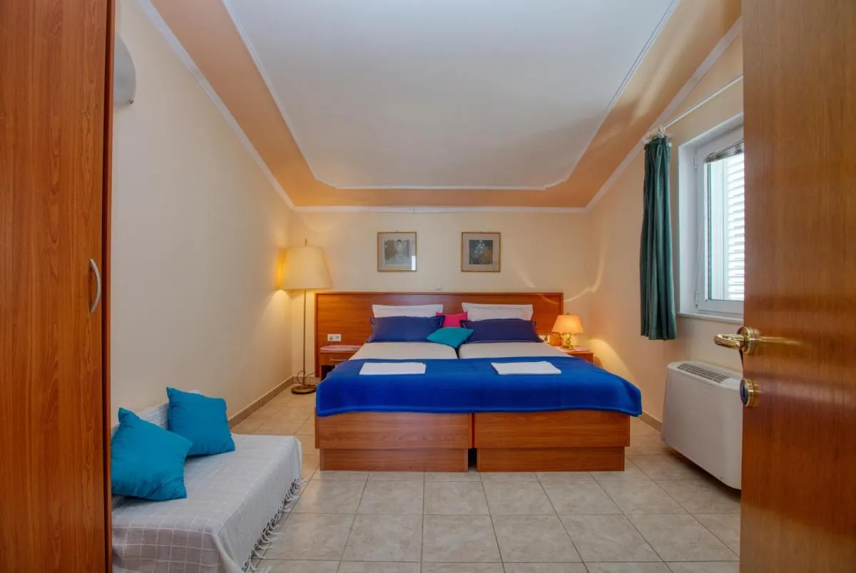 Image 6 of Family friendly seaside apartments Brodarica, Sibenik – 15270