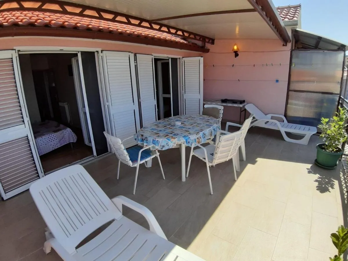 Image 2 of Guesthouse Brodarica (3814)