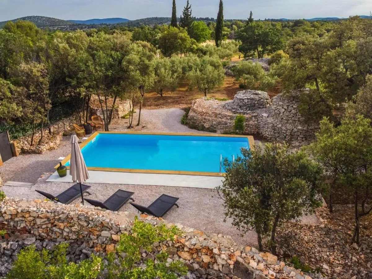 Image 3 of Holiday Estate “Bujur” – private pool, surrounded by nature!