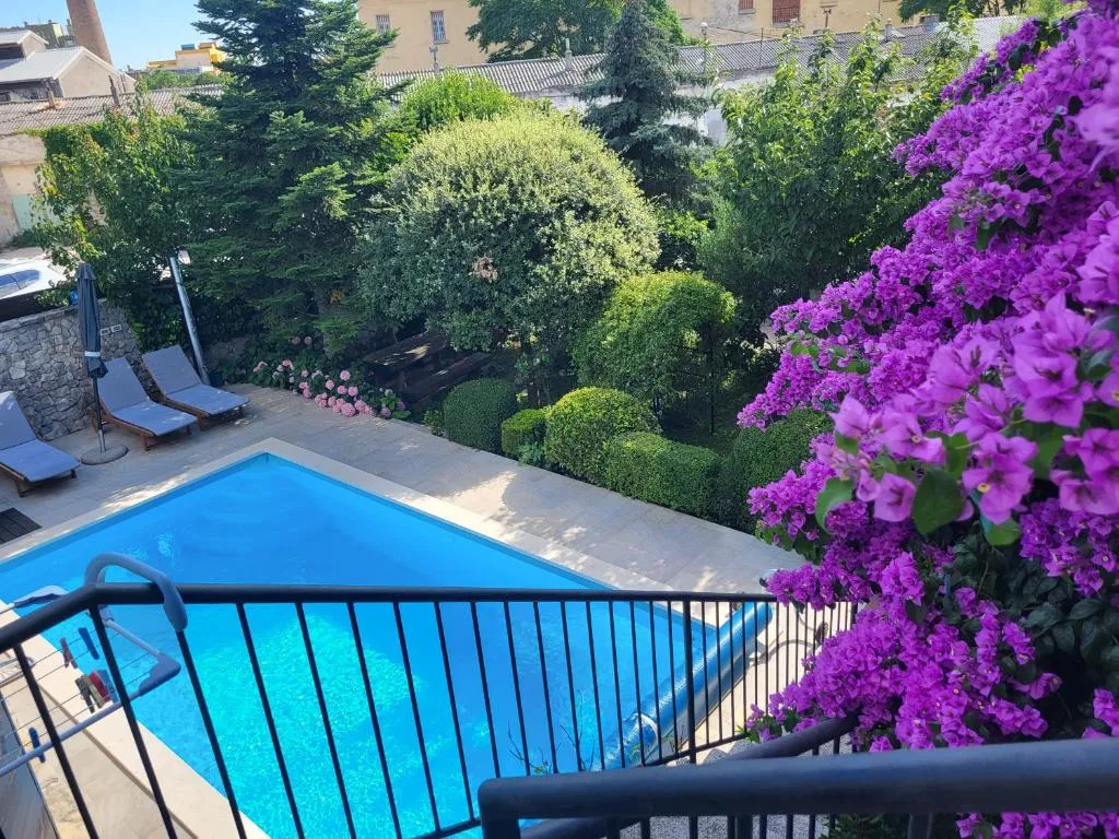 Image of Holiday Home Arboretum