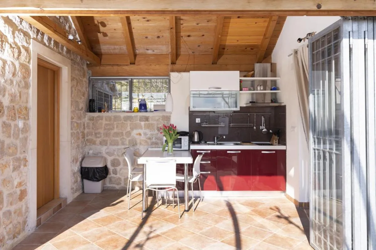Image 3 of Holiday home Olive