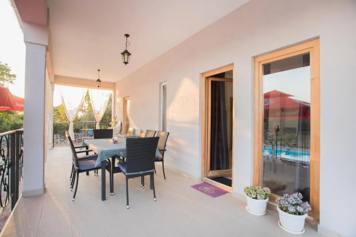 Image 4 of Holiday home with pool Kristal