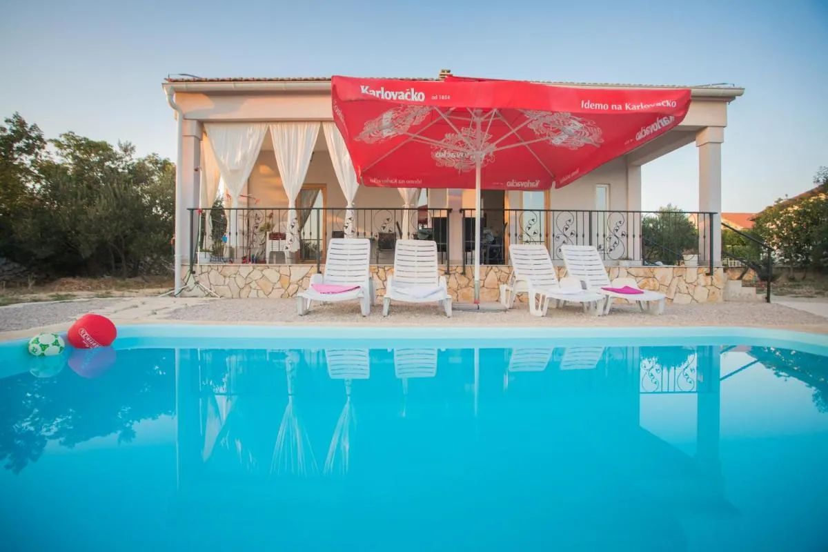 Image 3 of Holiday home with pool Kristal