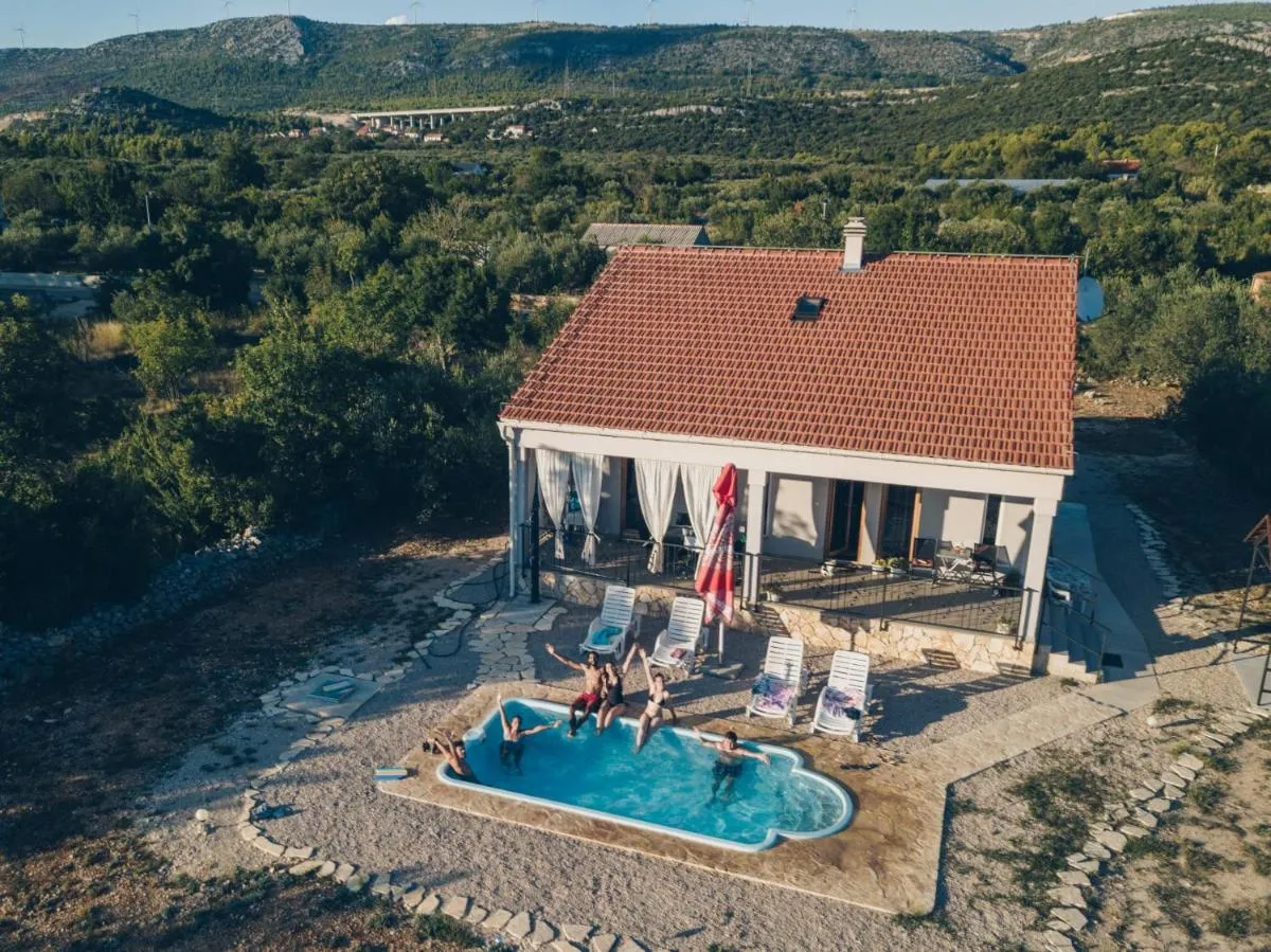 Image 6 of Holiday home with pool Kristal