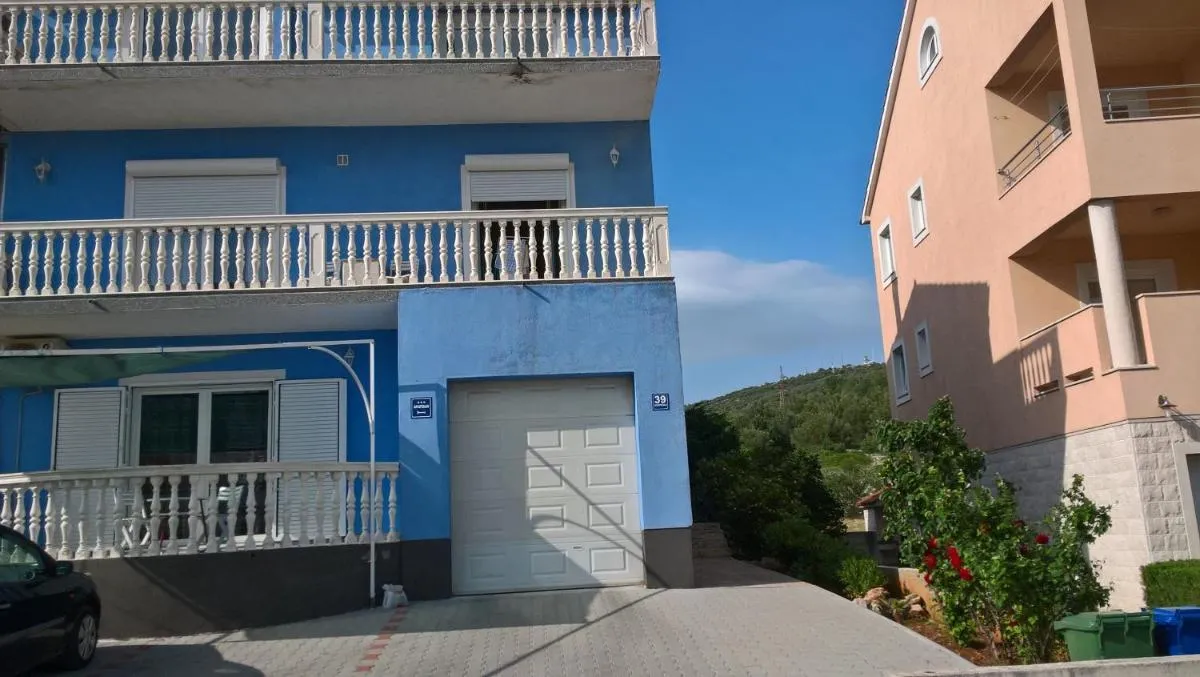 Image 3 of Komfortable, Modern Eingerichtete Wohnung