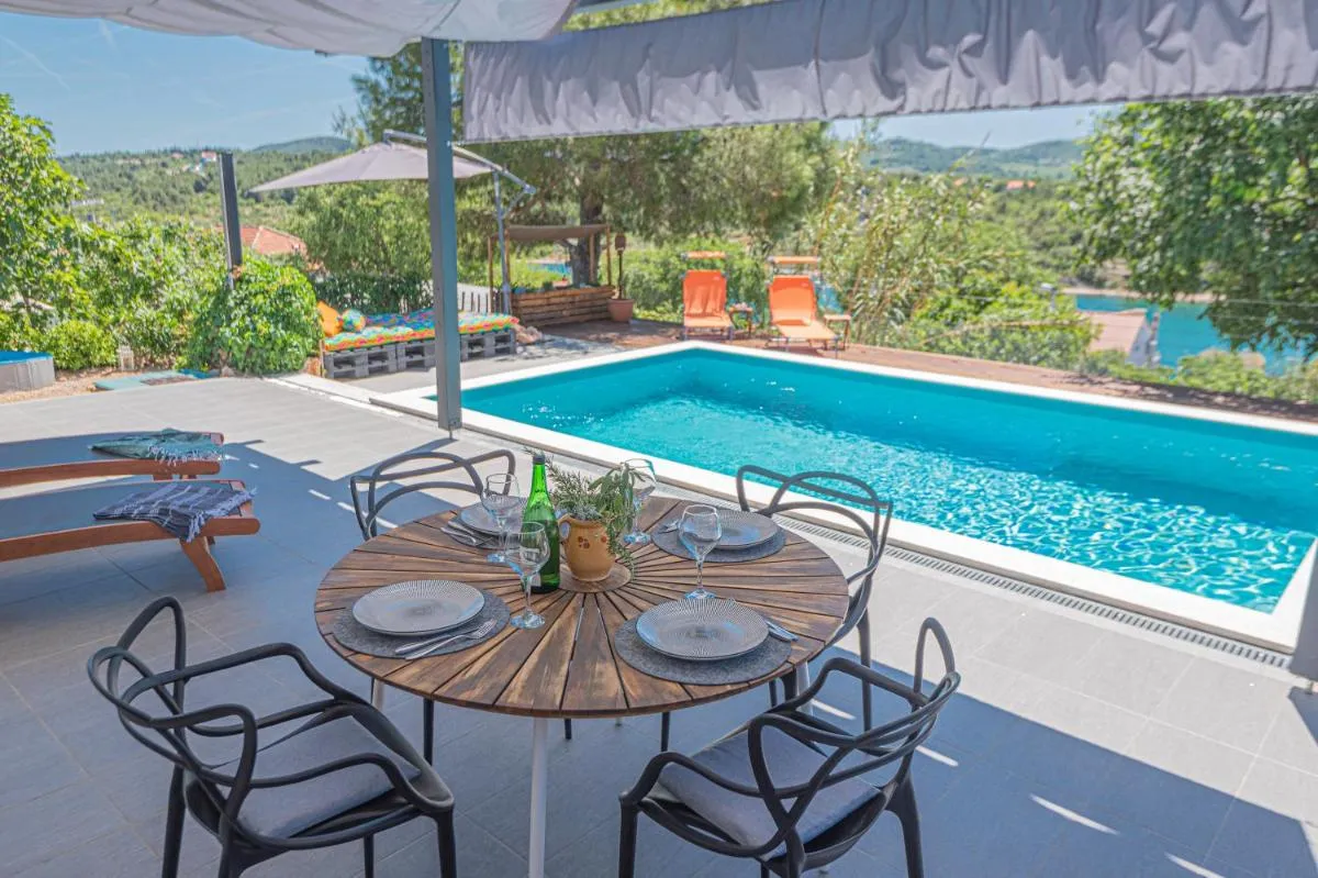 Image 2 of Kuća Mali Raj – Little Paradise