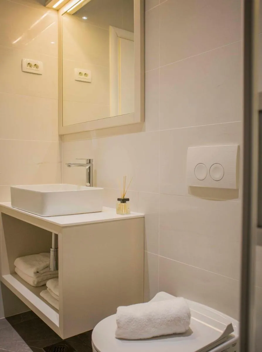 Image 3 of Lux Apartment Erato
