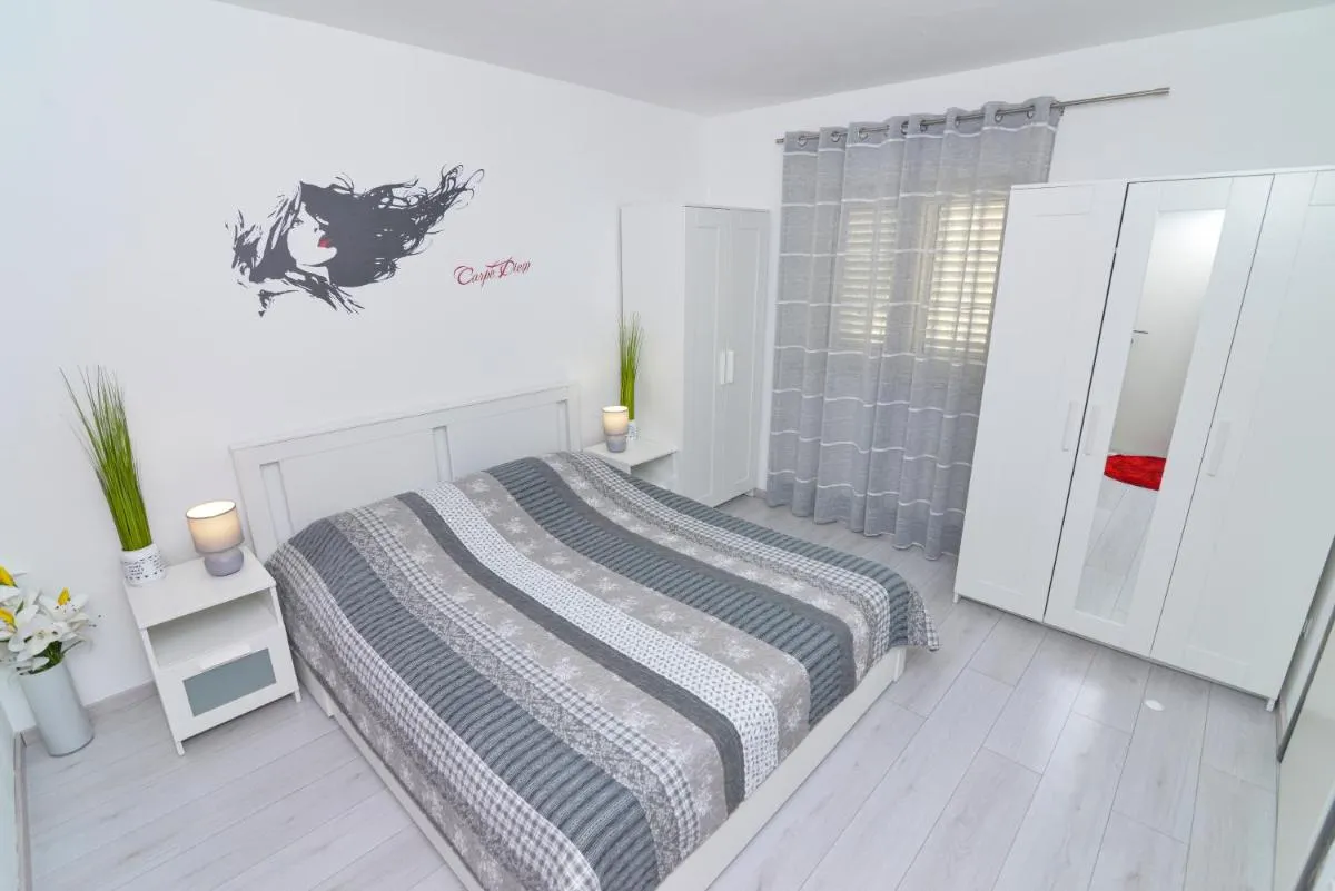 Image 1 of Memory Box Apartman – Šibenik