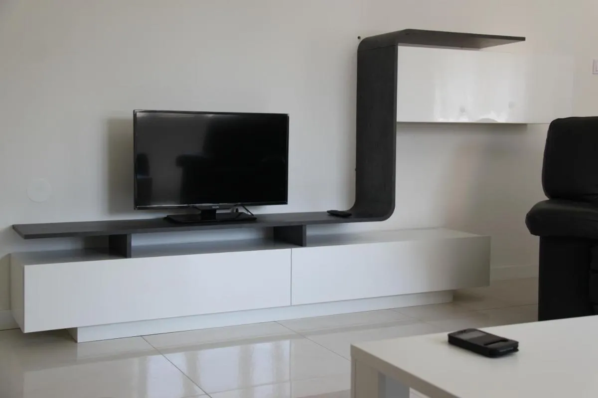 Image 4 of Mikulandra apartment