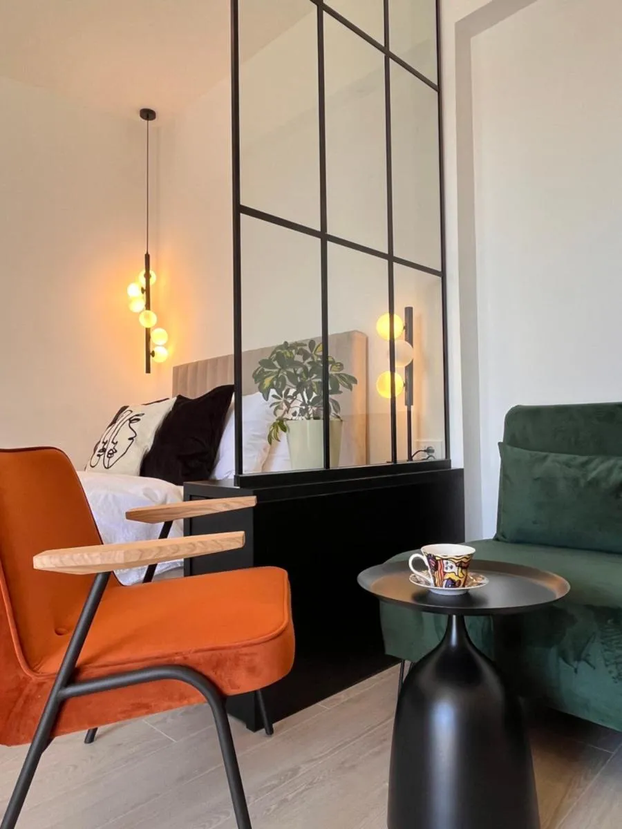 Image 1 of New central studio – La Mer
