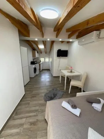 Image 3 of Royal City Apartments Šibenik