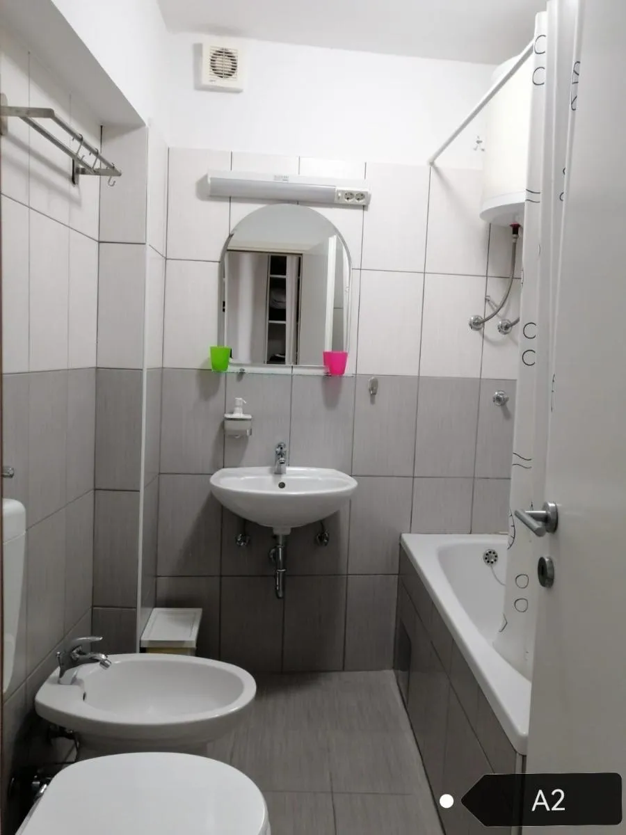 Image 4 of San Lorenzo Apartments