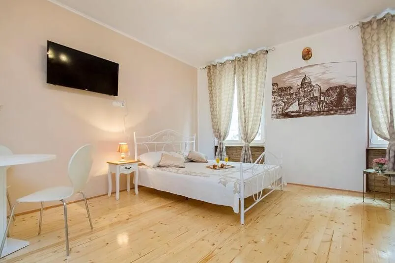 Image 6 of Sibenik Antique Studio Apartment – old town