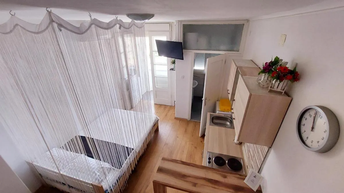 Image 3 of Studio Apartment ‘Dream’