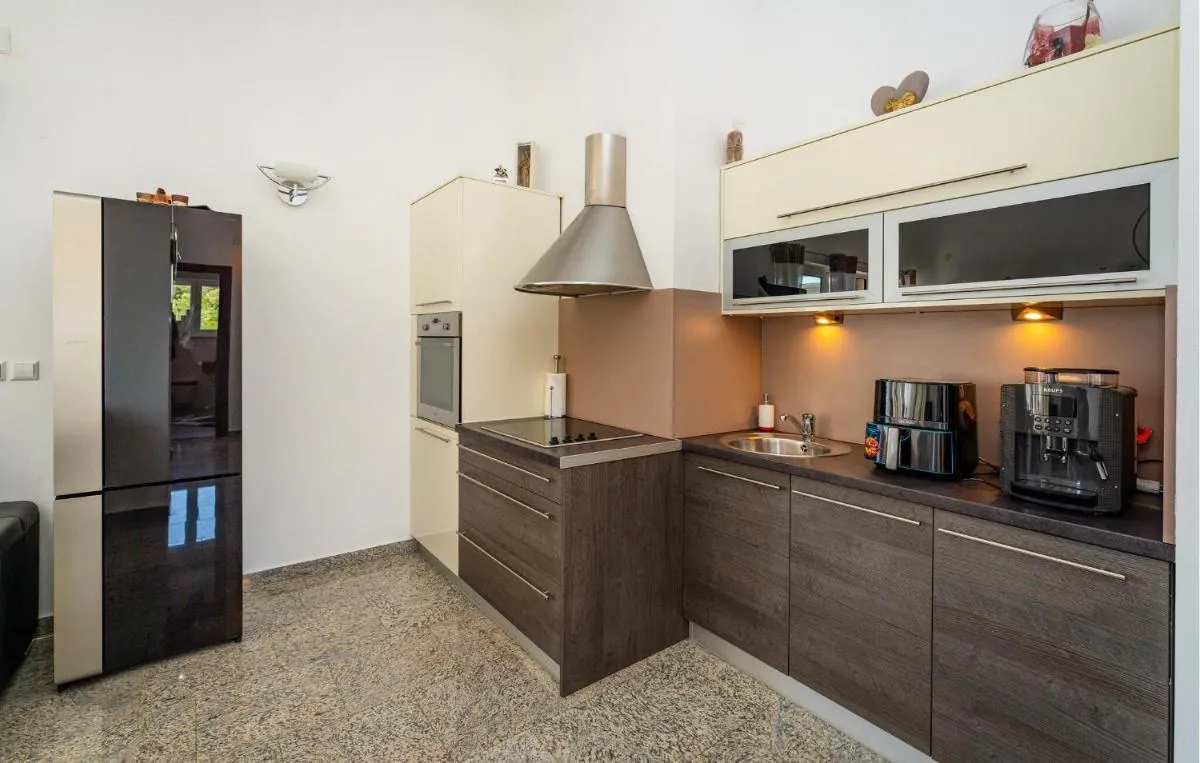 Image 6 of Stunning Apartment In Sibenik