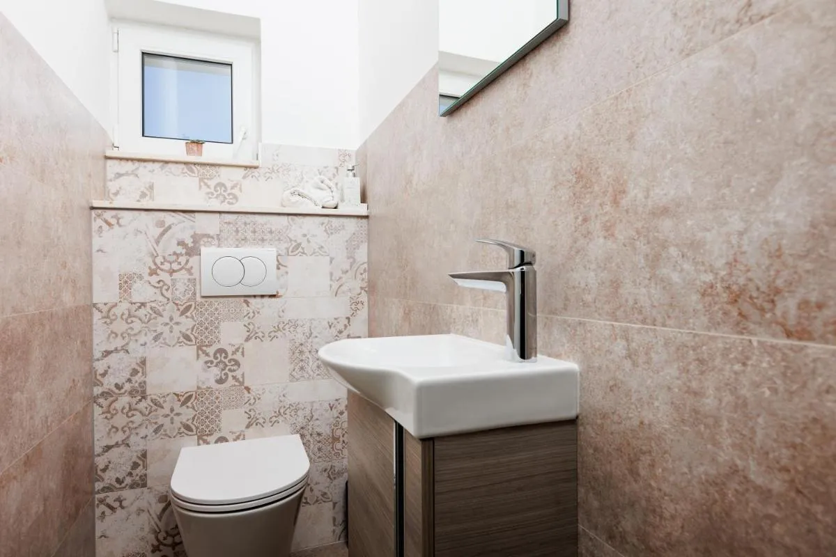 Image 2 of Summer Breeze apartment – Quiet place with a spectacular view and a garden