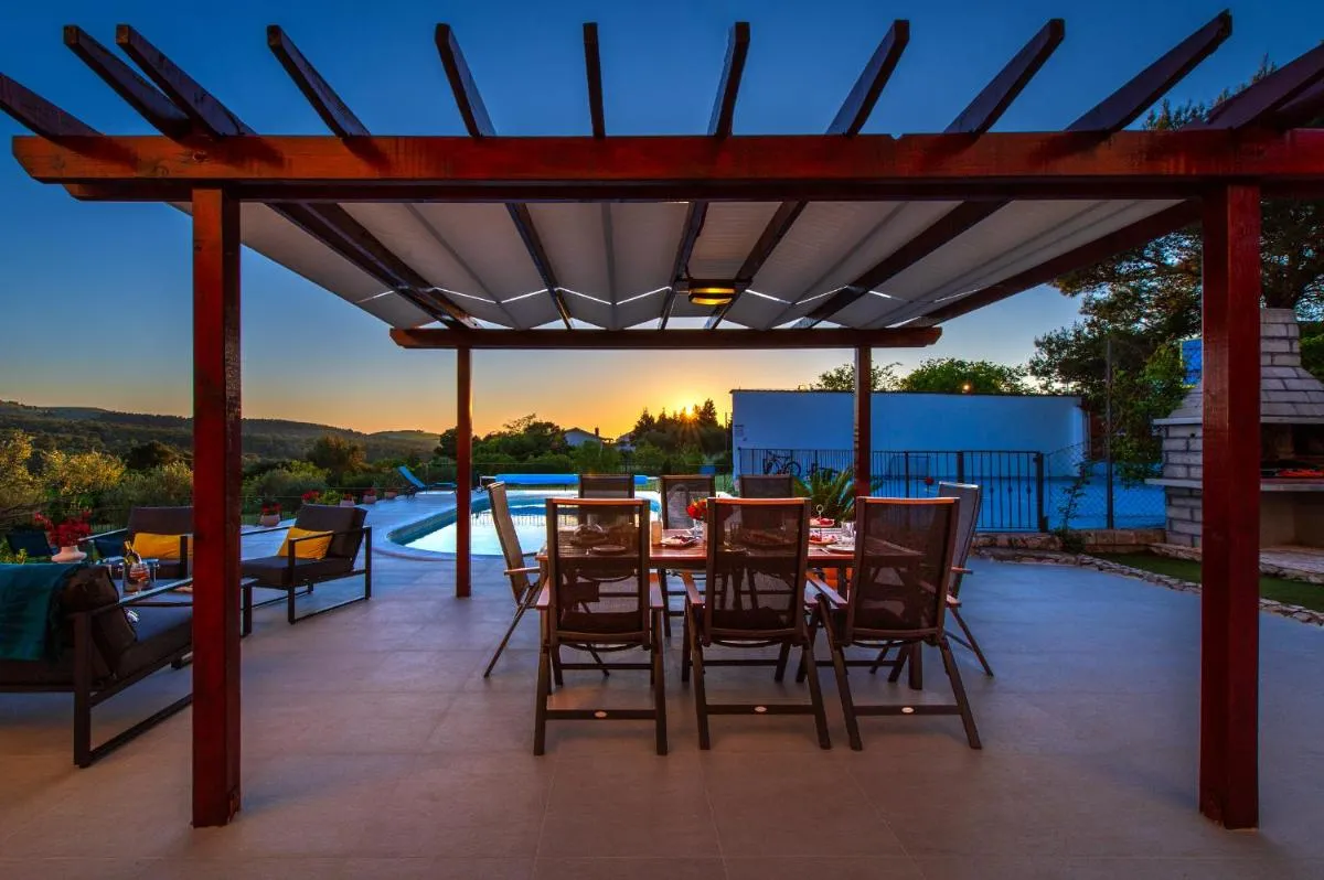 Image 2 of Villa Plenča – heated pool !