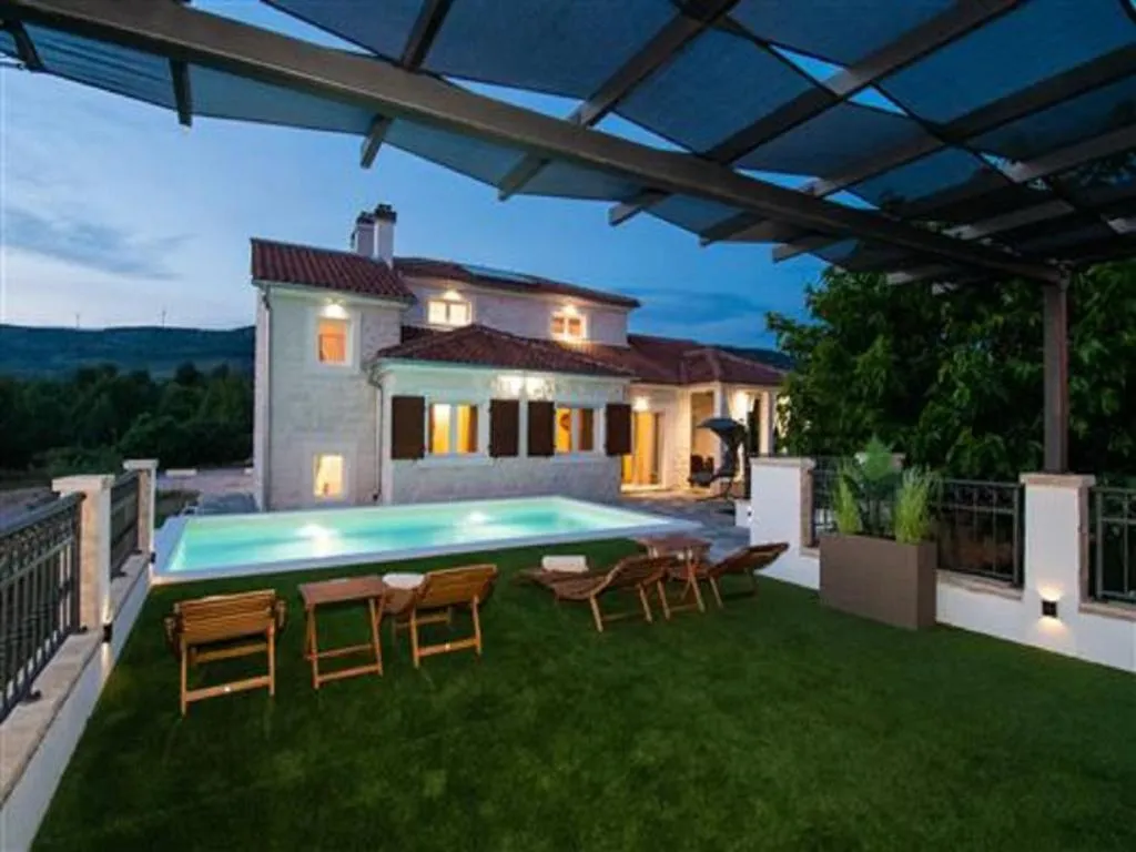 Image of Whitestone Villa